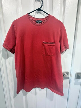 Club Monaco Red Short Sleeve Tee Size Small